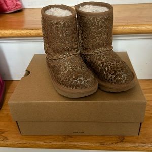 Kids / Girls UGG boots